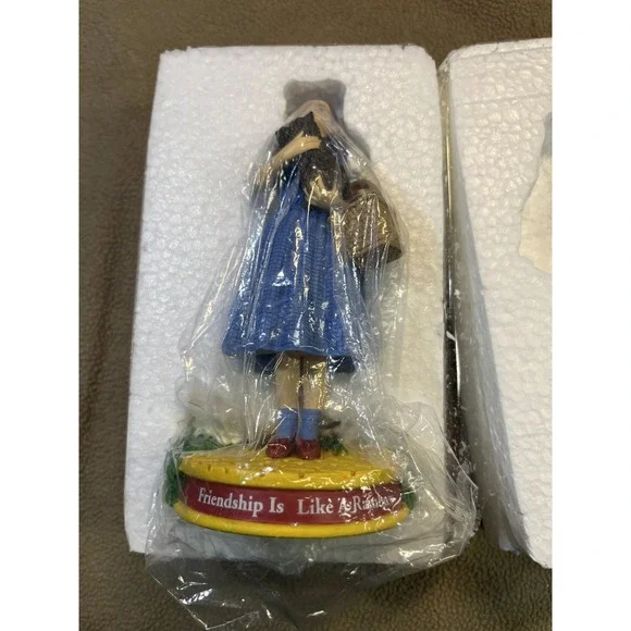 Wizard of Oz Figurine Set Dorothy Tin Man Scarecrow Lion with Boxes 2000